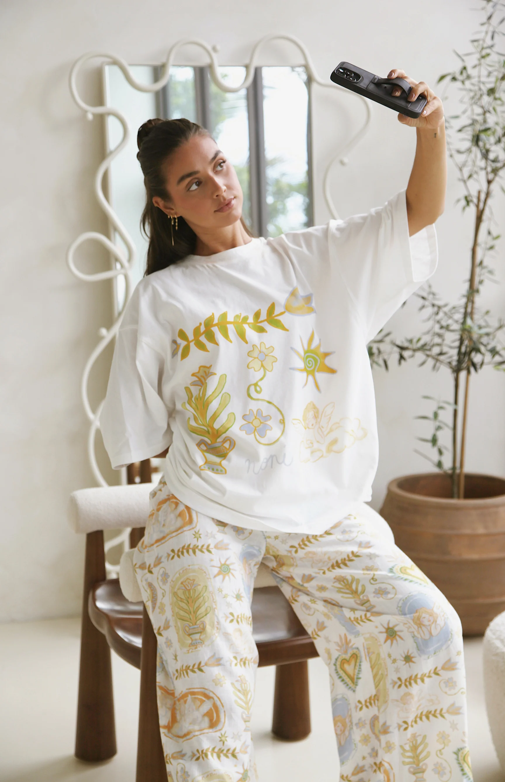 AMORETTE TEE - MAMA