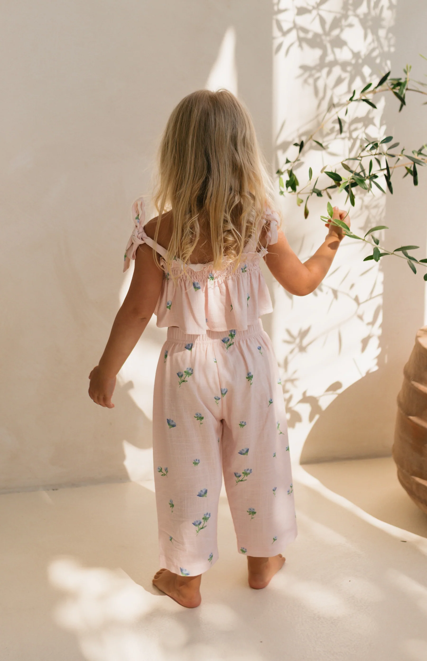 BLUSH BELLE FLEUR TIE CROP & PANT SET - Image 5