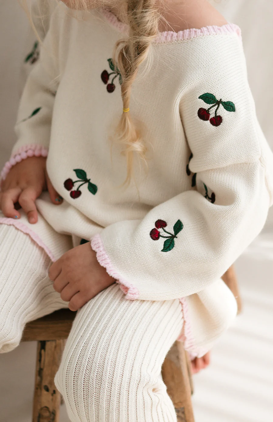 CHERRY LOOP TOP - Image 11