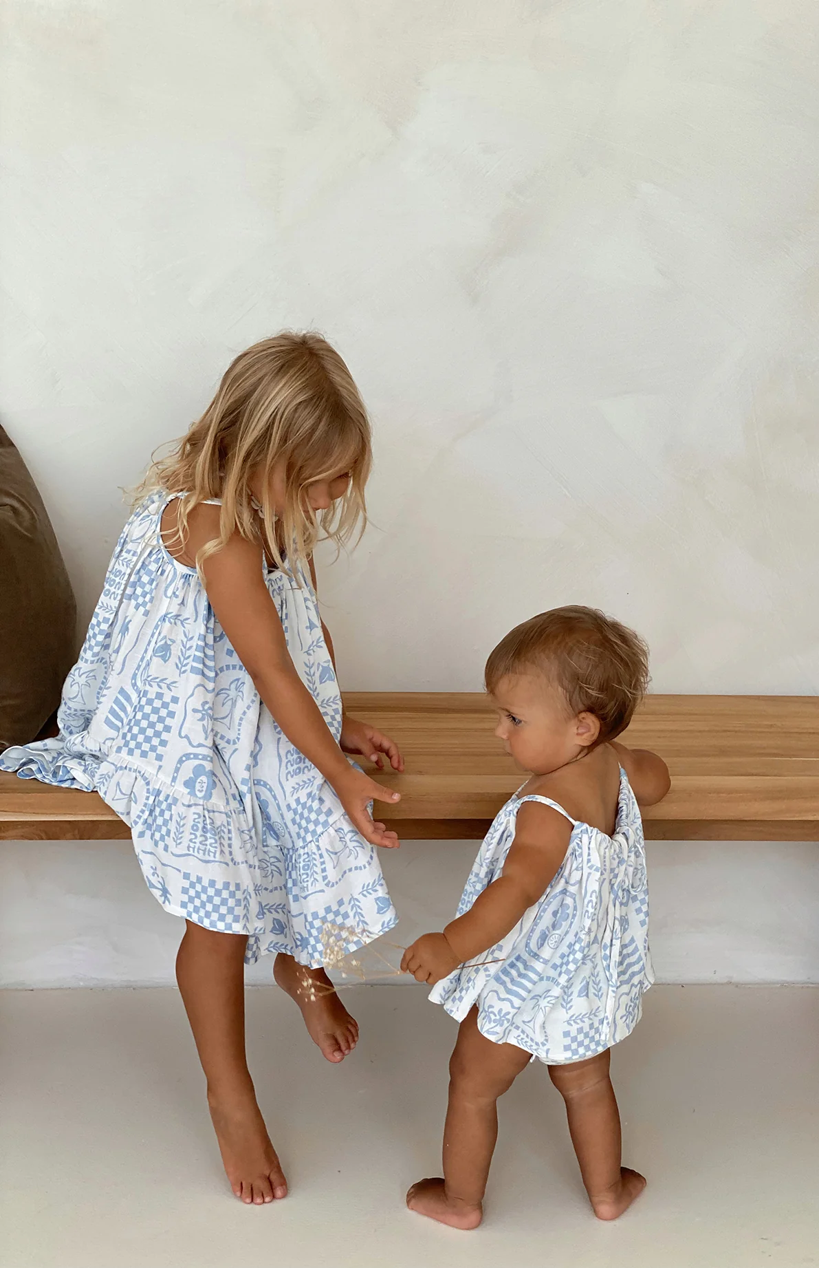 COSTA DRESS - BLUE/WHITE - Image 5