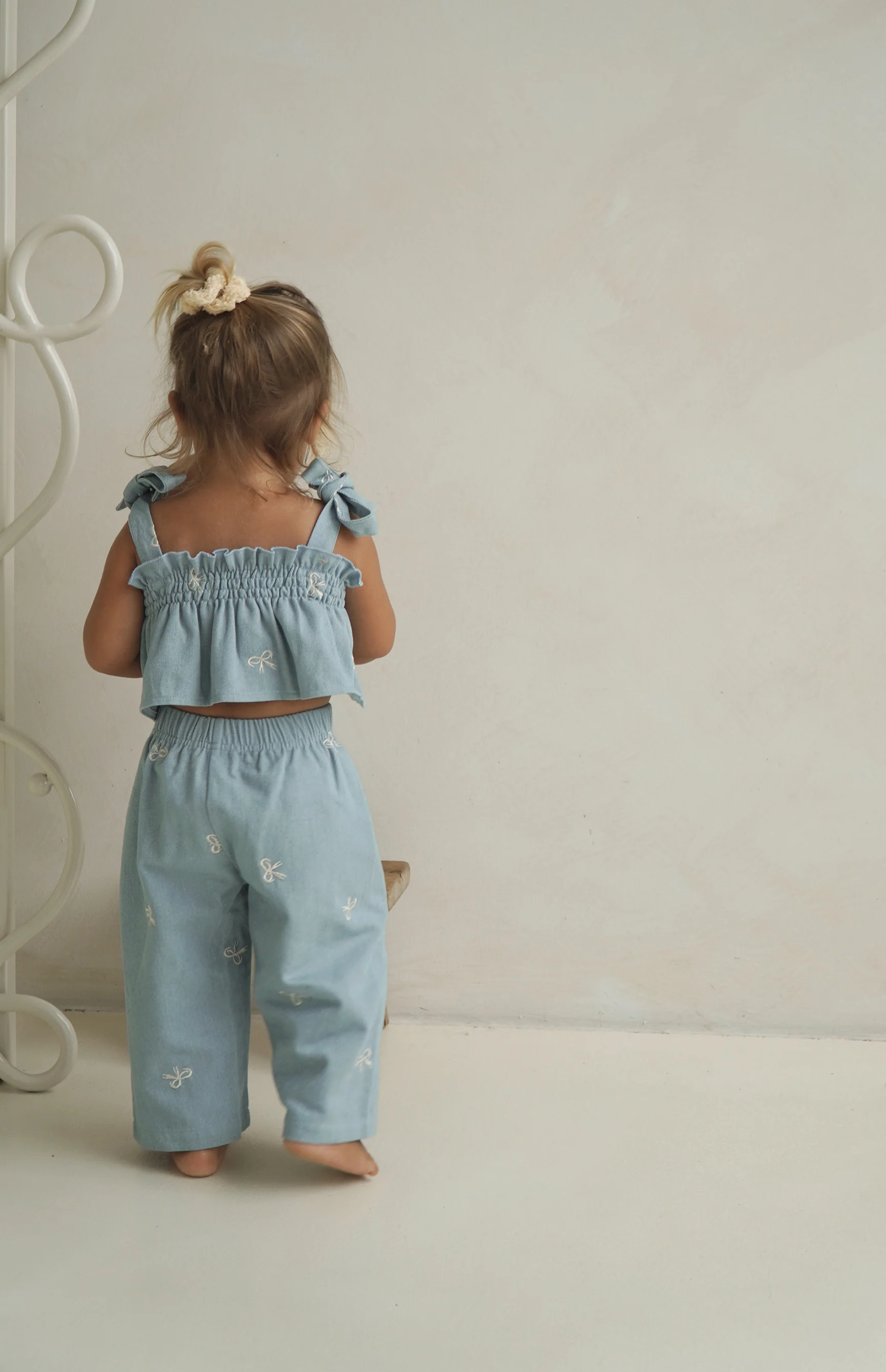 DENIM BOW TIE CROP & PANT SET - Image 5