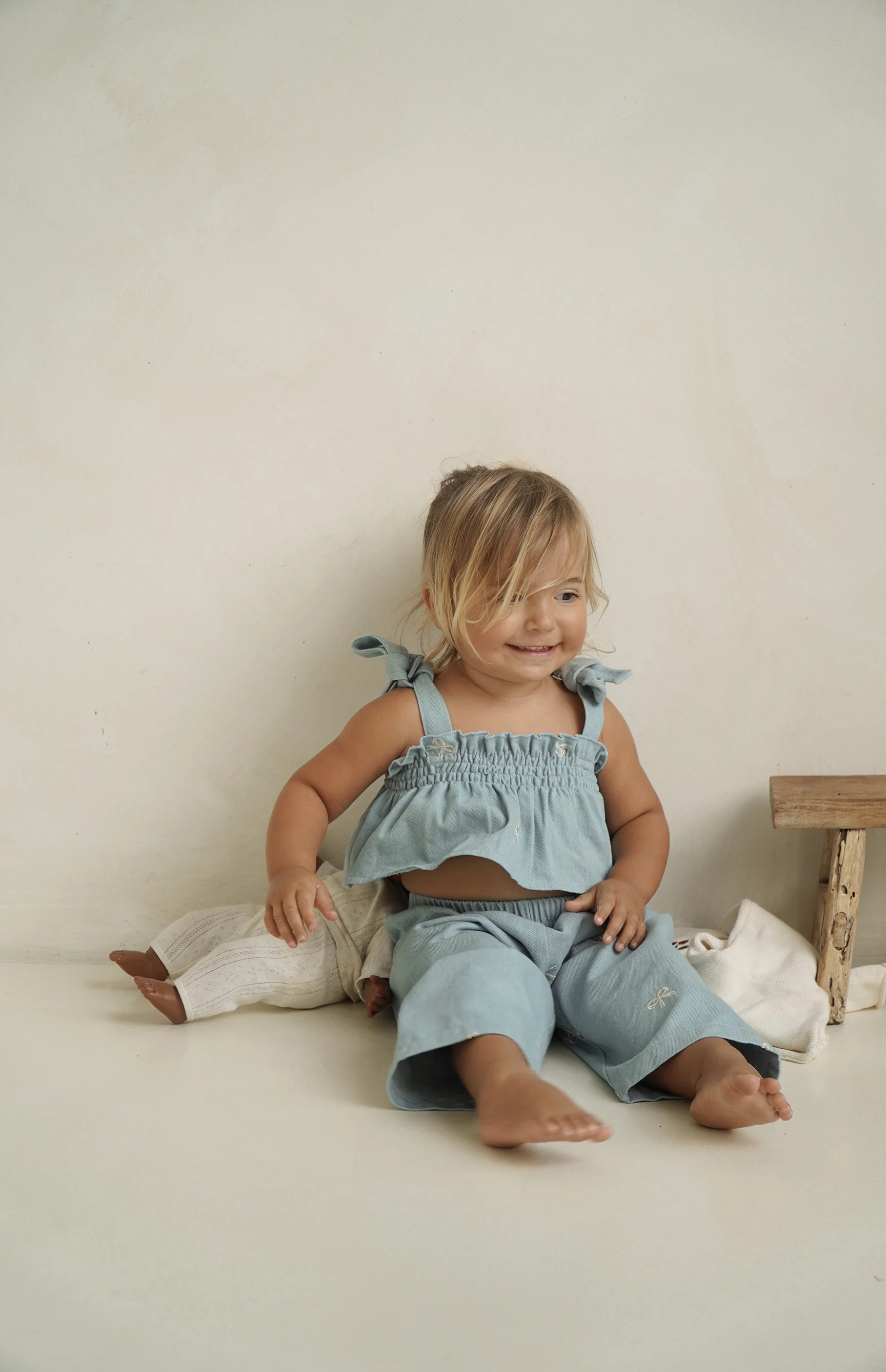DENIM BOW TIE CROP & PANT SET - Image 6