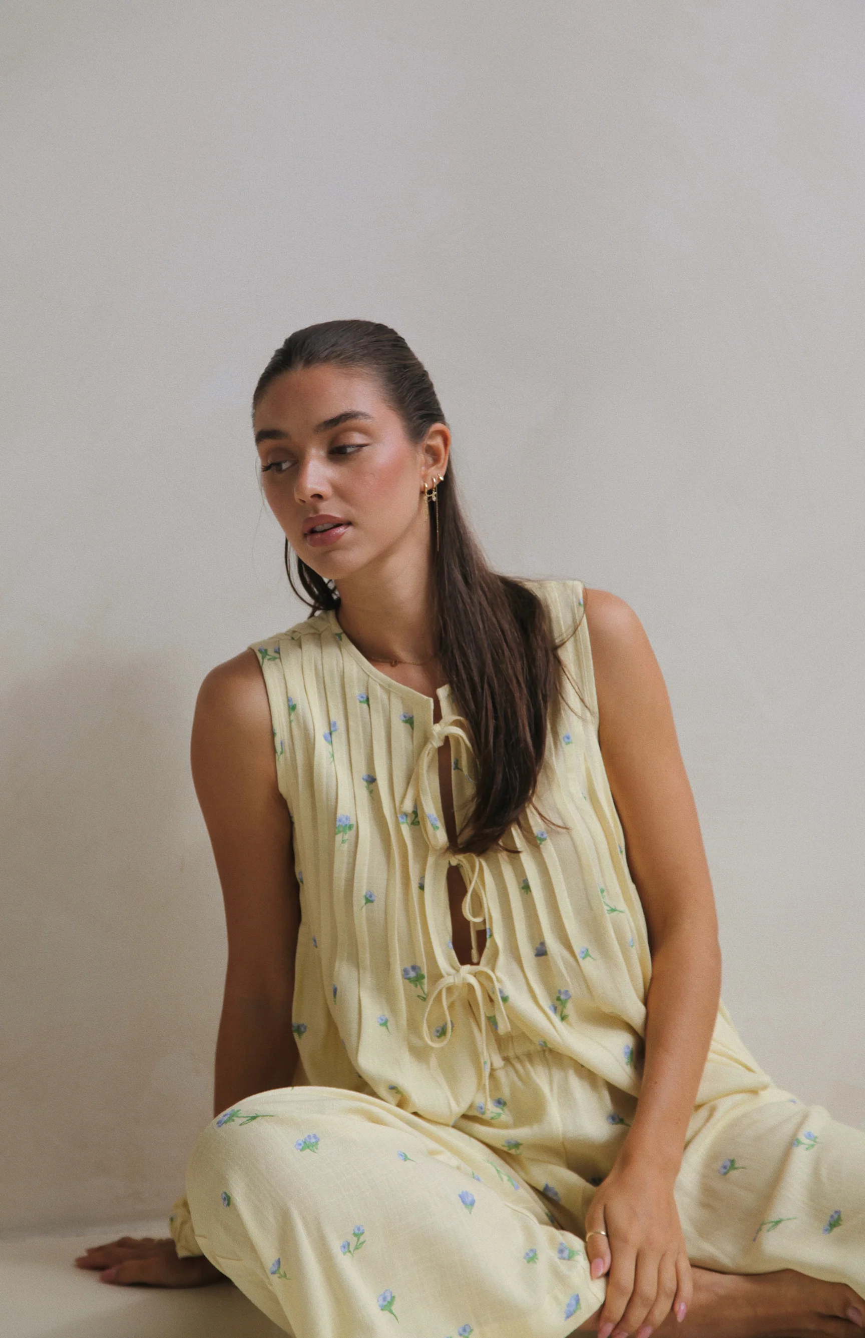 LEMON BELLE FLEUR PLEAT FRONT TIE TOP - MAMA - Image 7