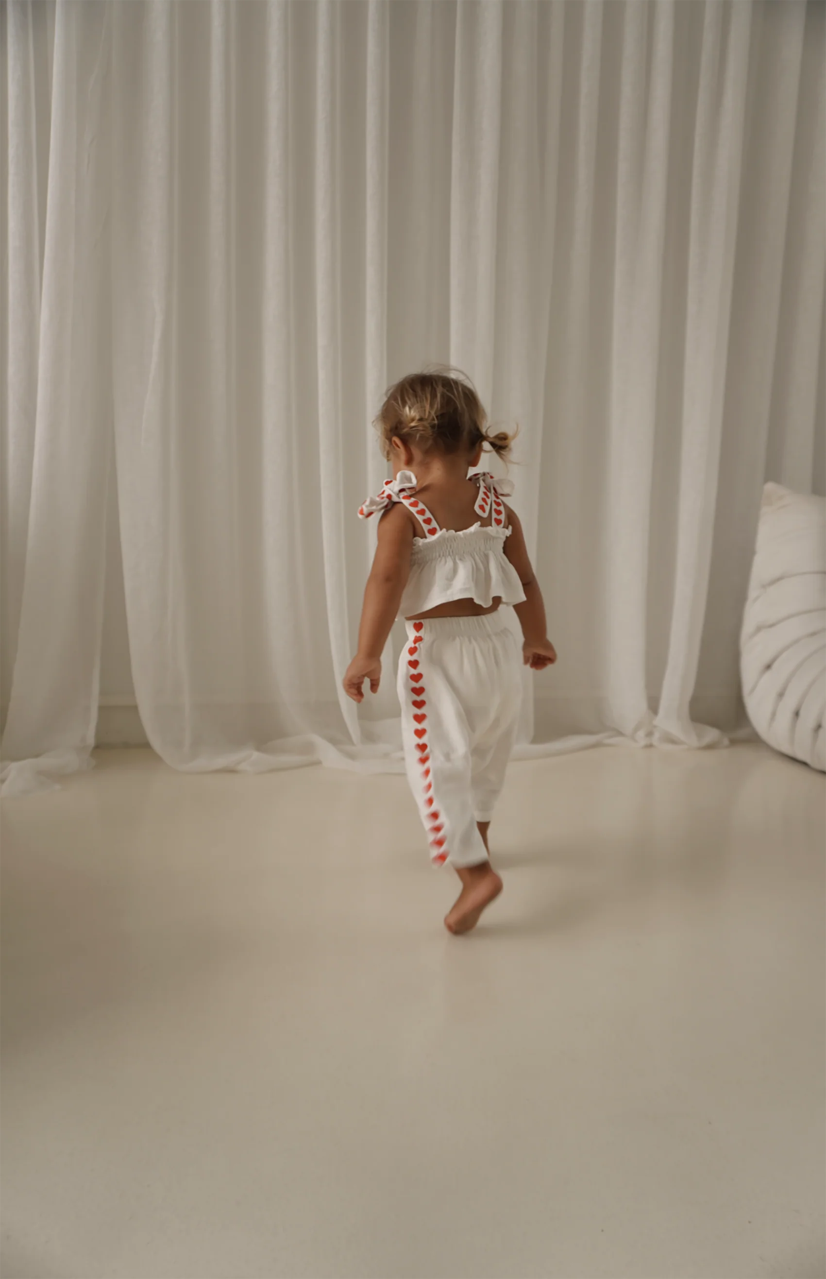 LOVE HEART TIE CROP & PANT SET - Image 4