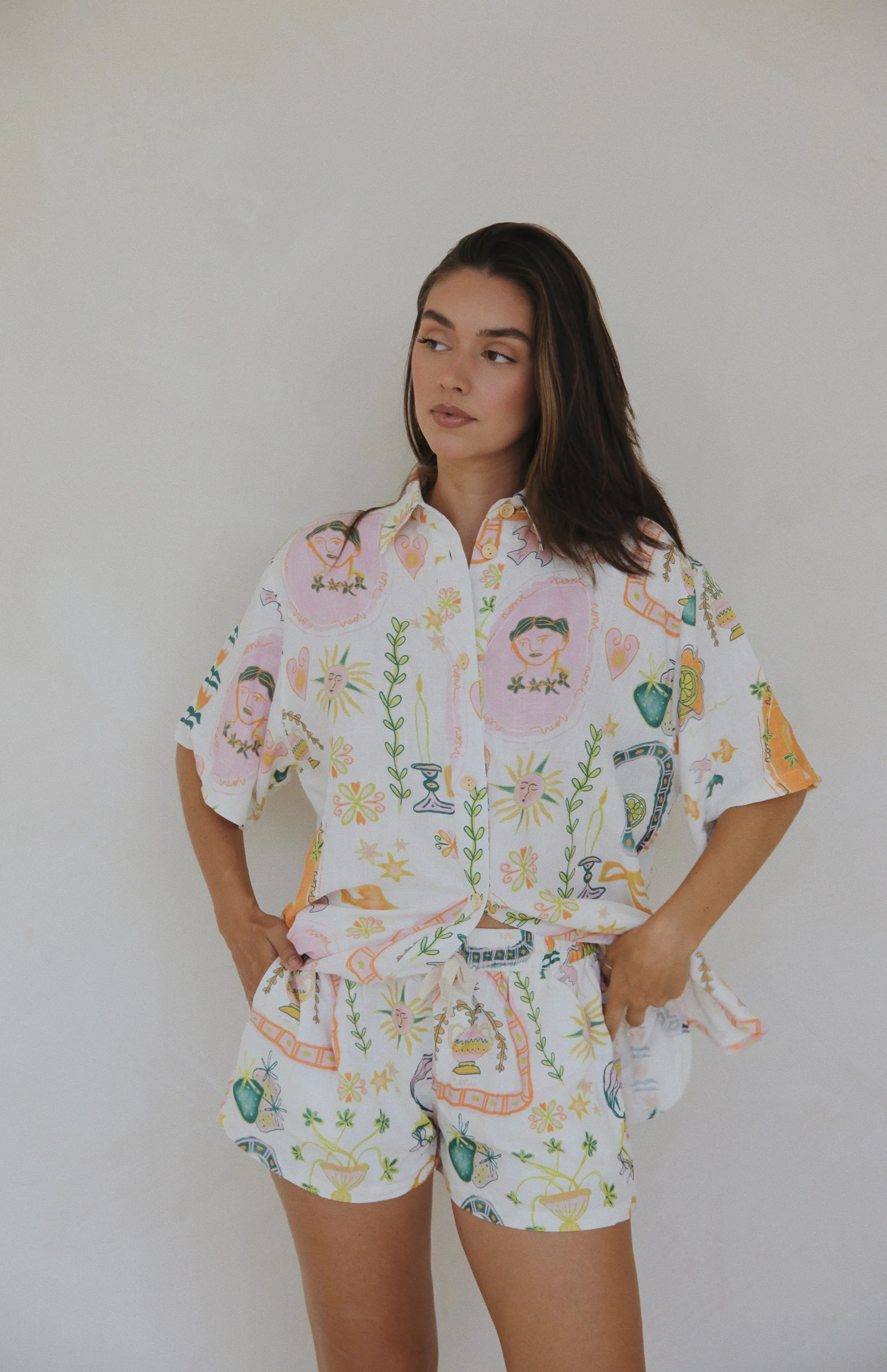 MEDITESSA SHORTS - MAMA - Image 3