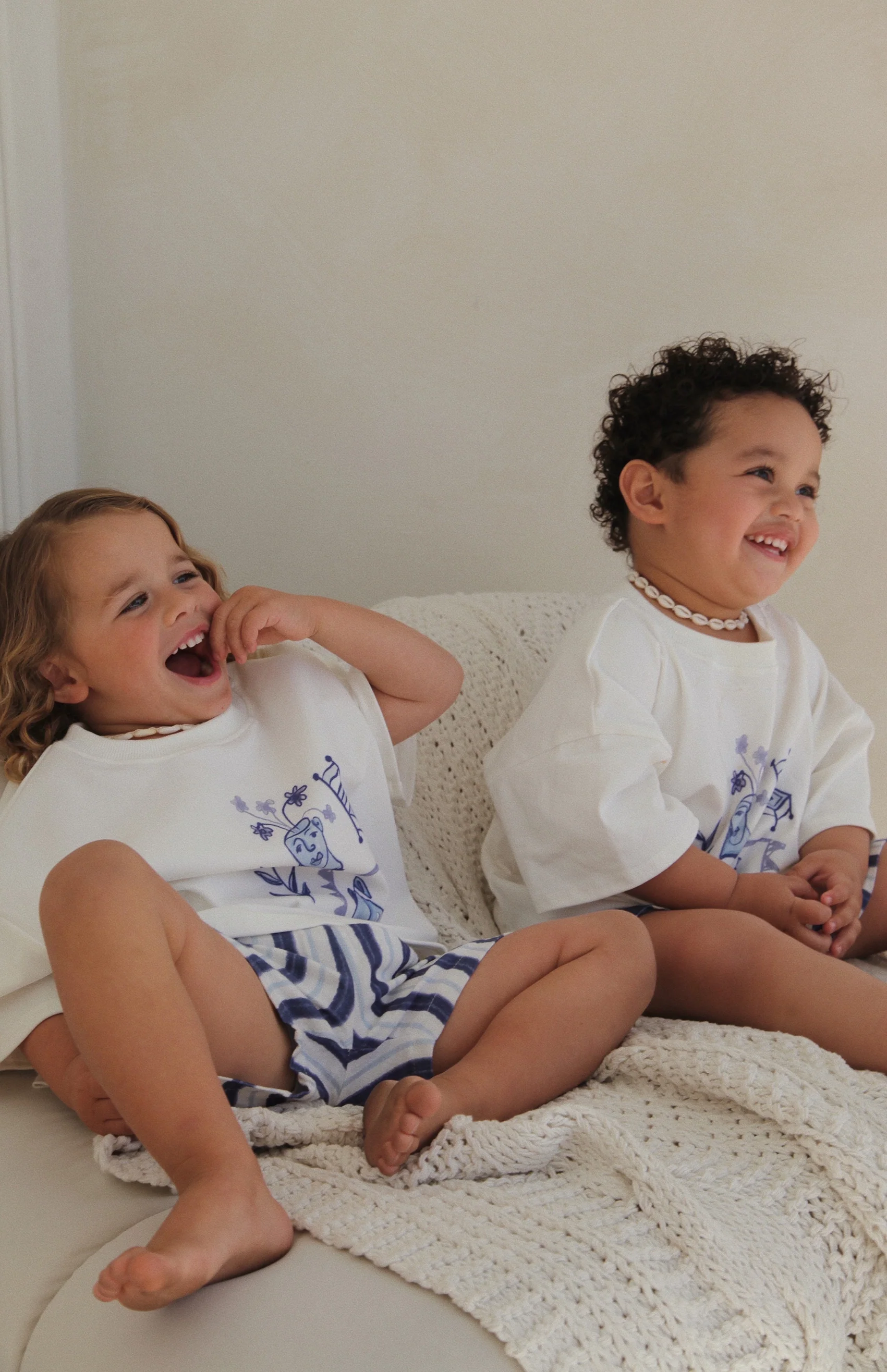 SANTORINI TEE - Image 6