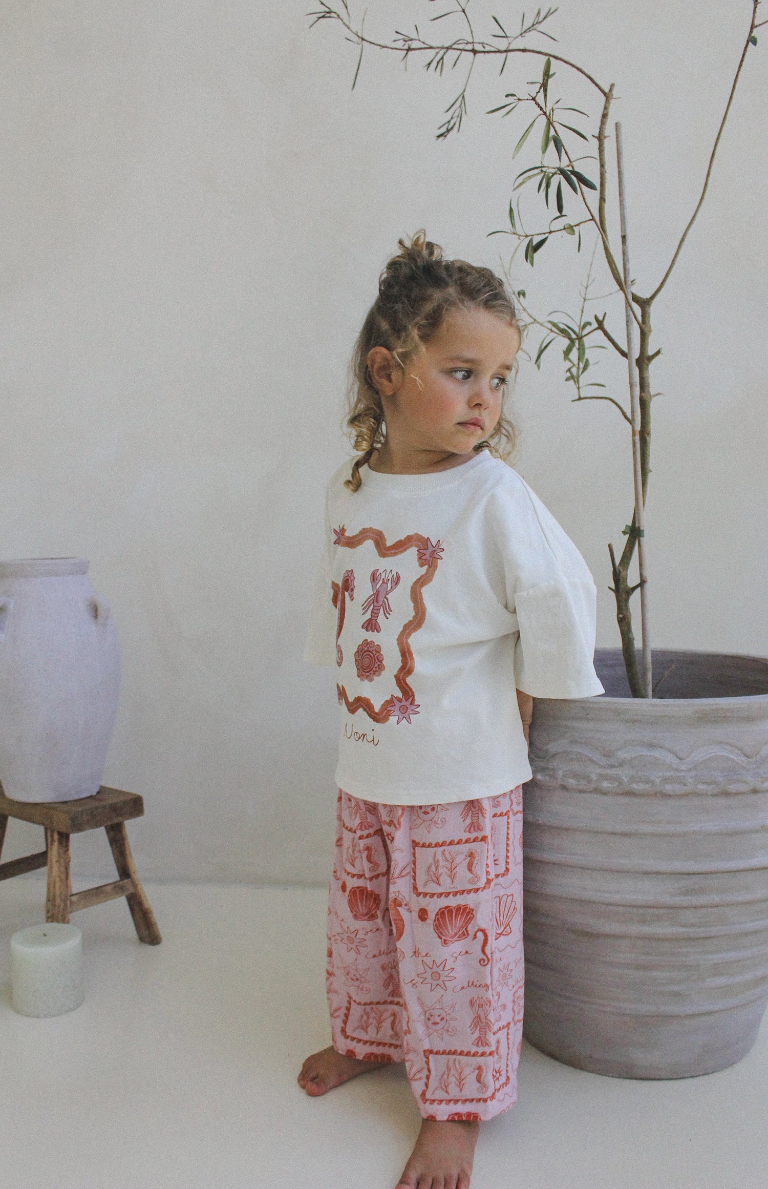 SEA IS CALLING LINEN PANTS - PINK/RED