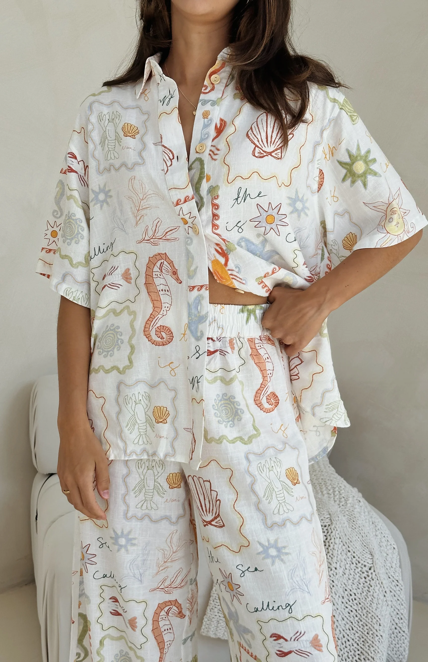 SEA IS CALLING SHIRT - MAMA MULTI