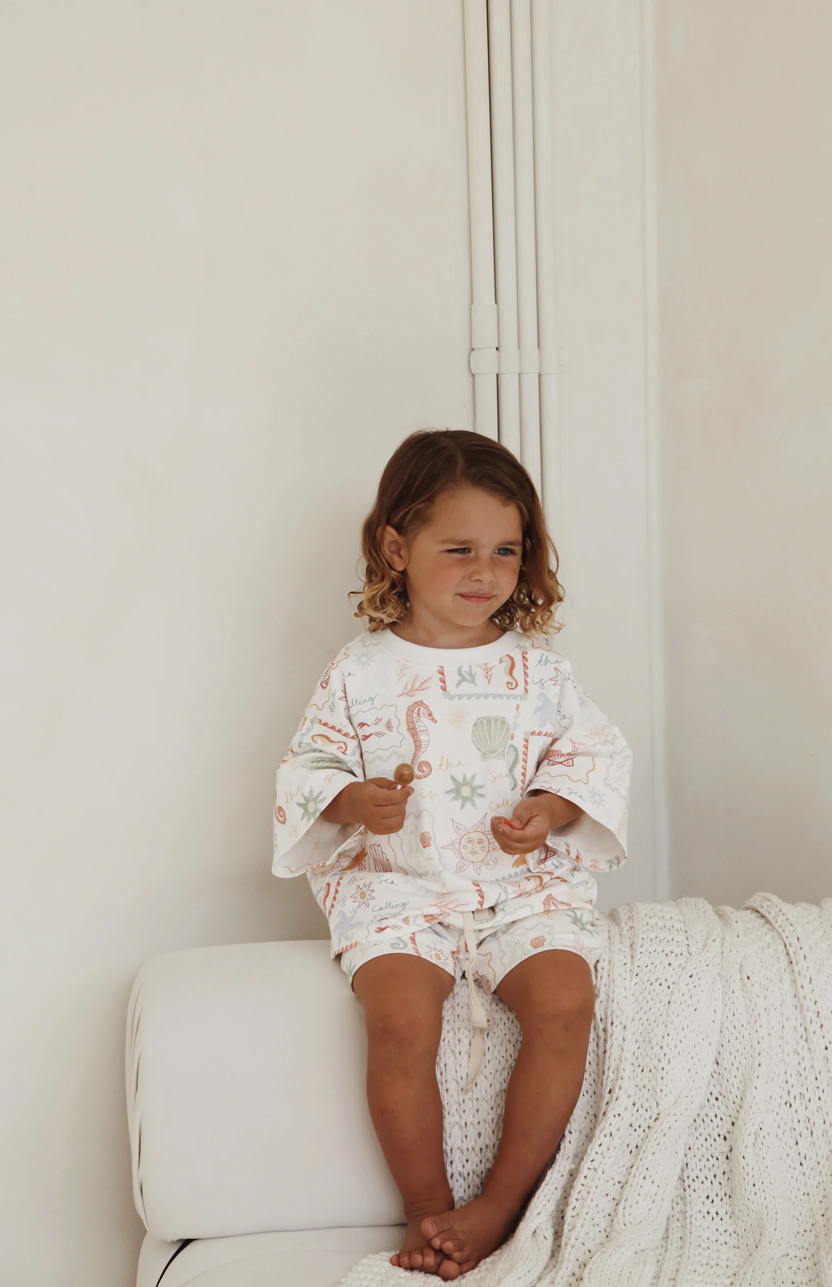 SEA IS CALLING TEE & SHORTS SET - MULTI - Image 4