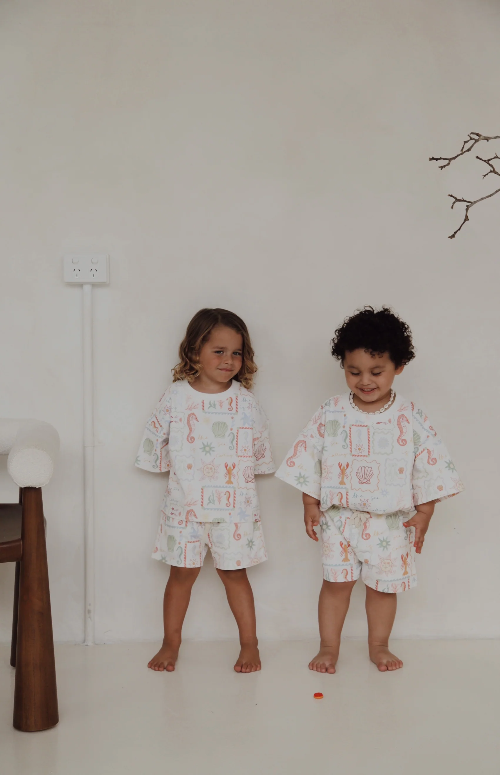 SEA IS CALLING TEE & SHORTS SET - MULTI - Image 7